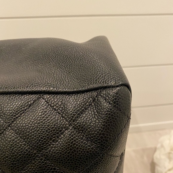 Chanel Grand Shopper - Picture 12 of 16